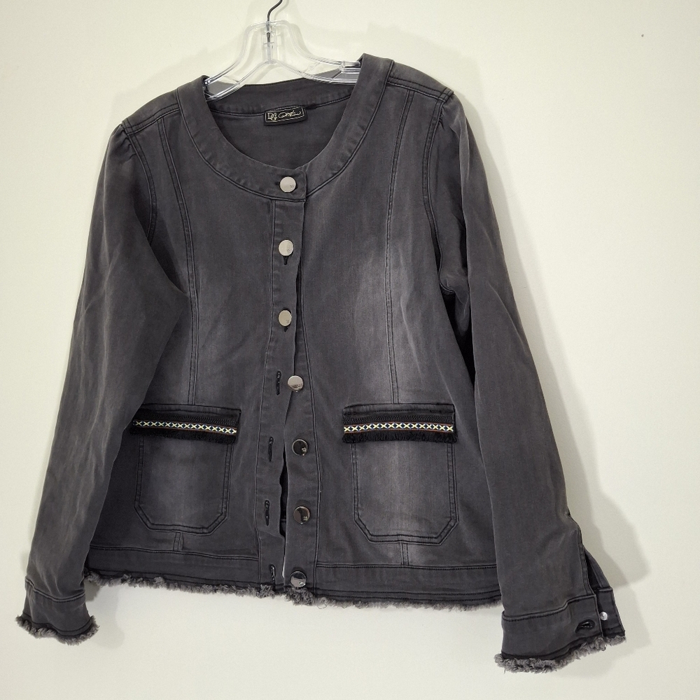 DG2 Chic Gray Women's Distressed Jacket, SIZE XL